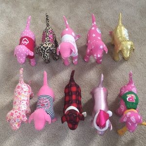 PINK Victoria’s Secret Dog Lot